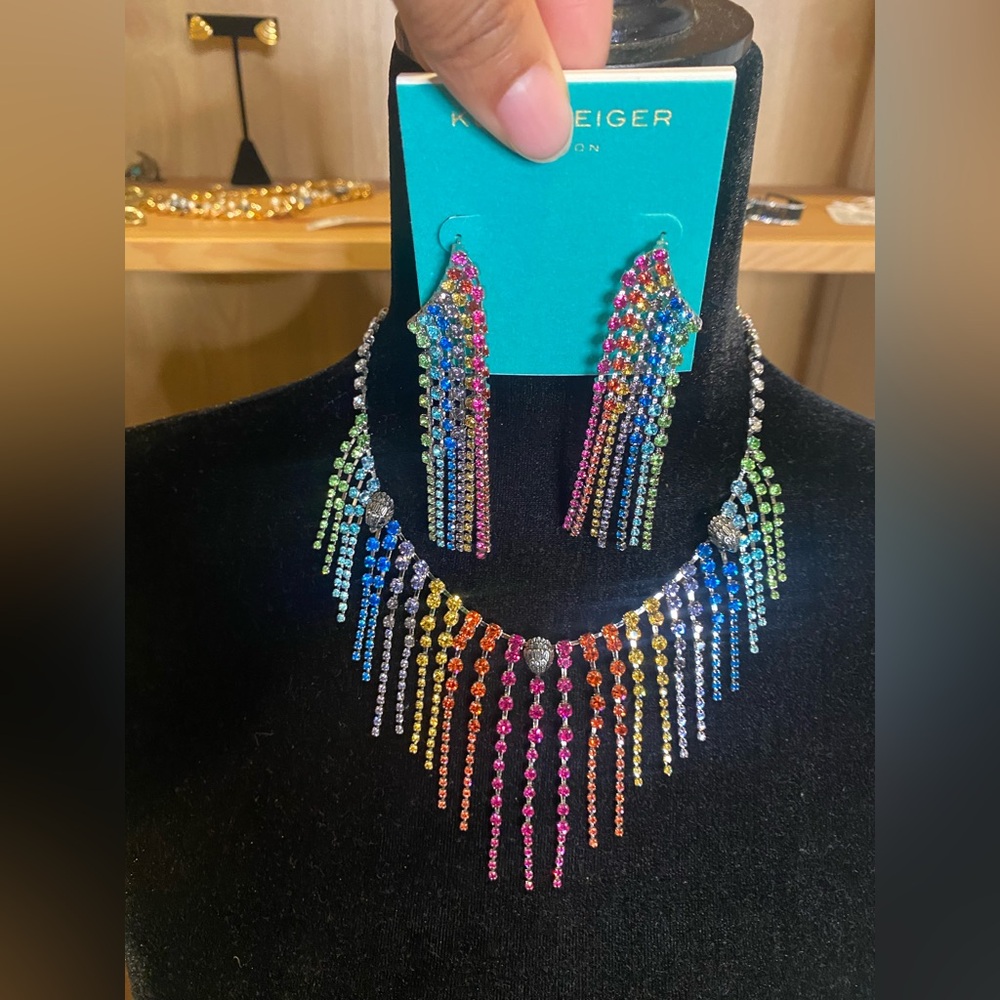 Kurt Geiger London Multi Linears Necklace and Earrings Bracelet Set BRAND NEW.